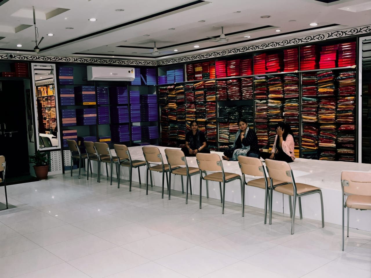 Saree Display